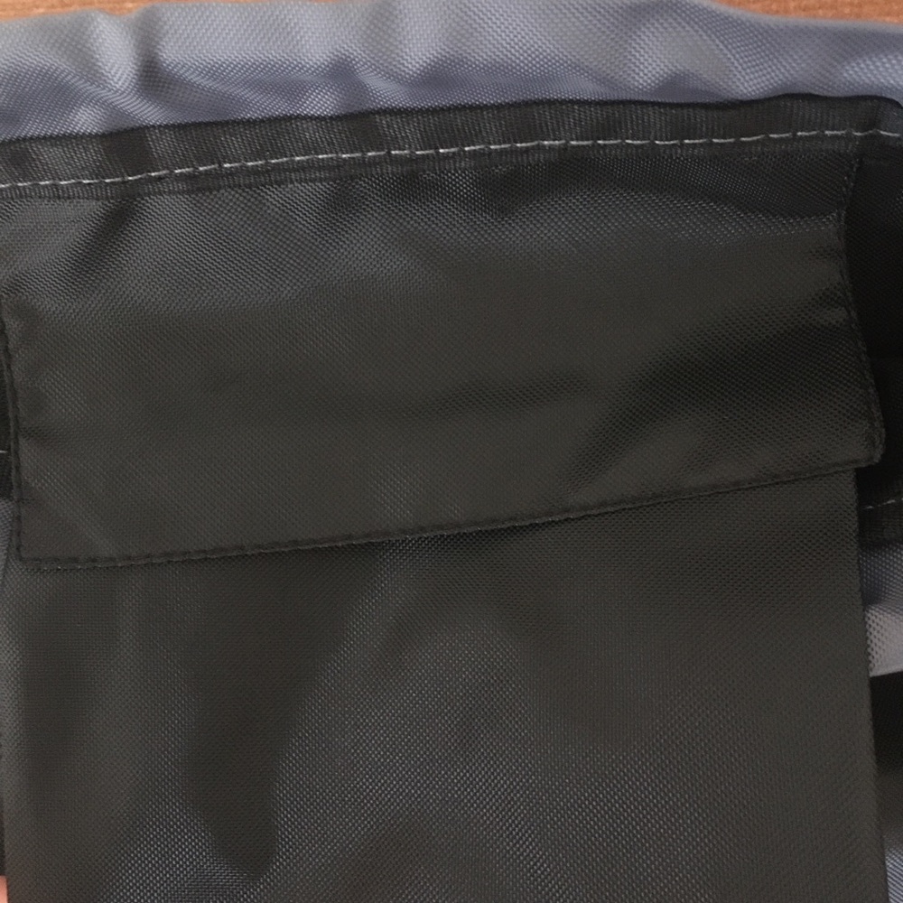 Asics drawstring bag - Picture 3 of 5